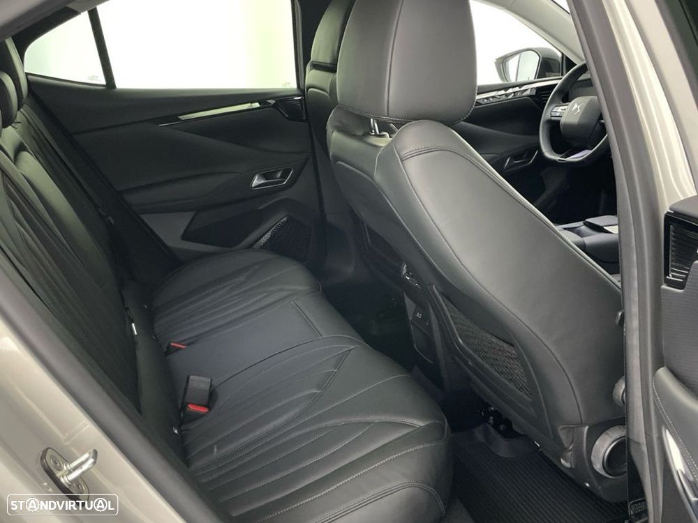 DS DS4 1.6 PureTech Rivoli EAT8 - 27