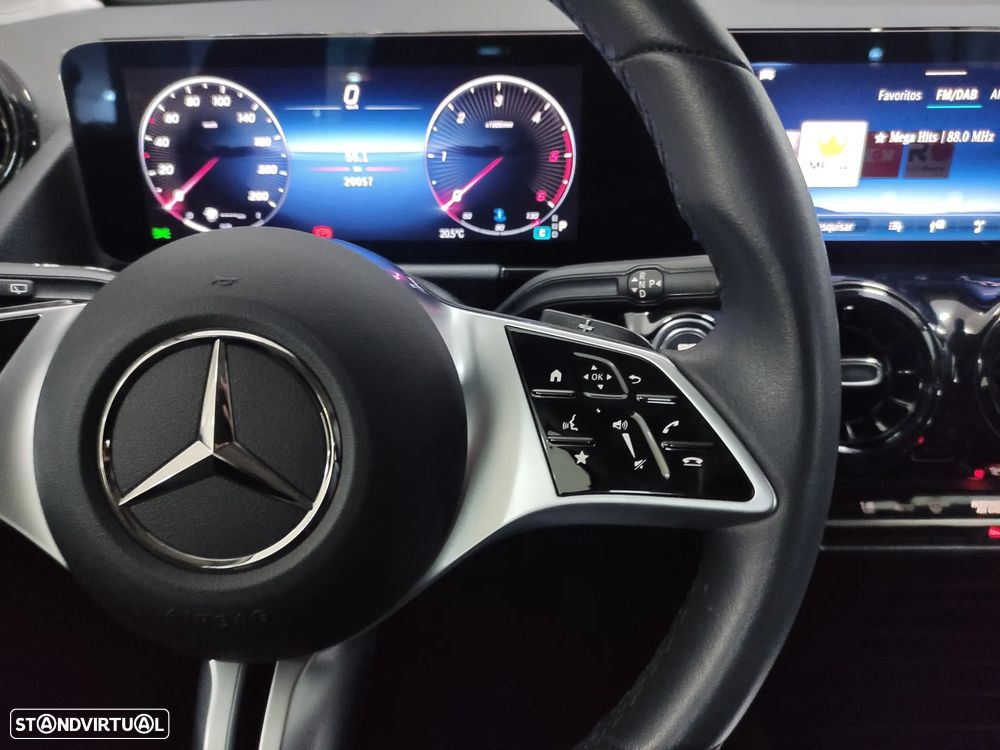 Mercedes-Benz B 180 d - 12
