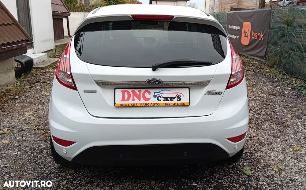 Ford Fiesta 1.0 EcoBoost Titanium - 14