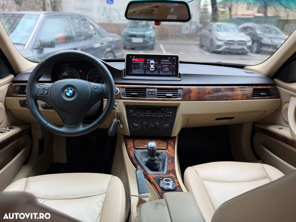 BMW Seria 3 320d - 5