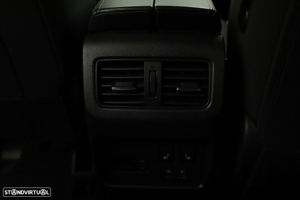 Nissan X-Trail 1.5 VC T N-Connecta 7L - 24