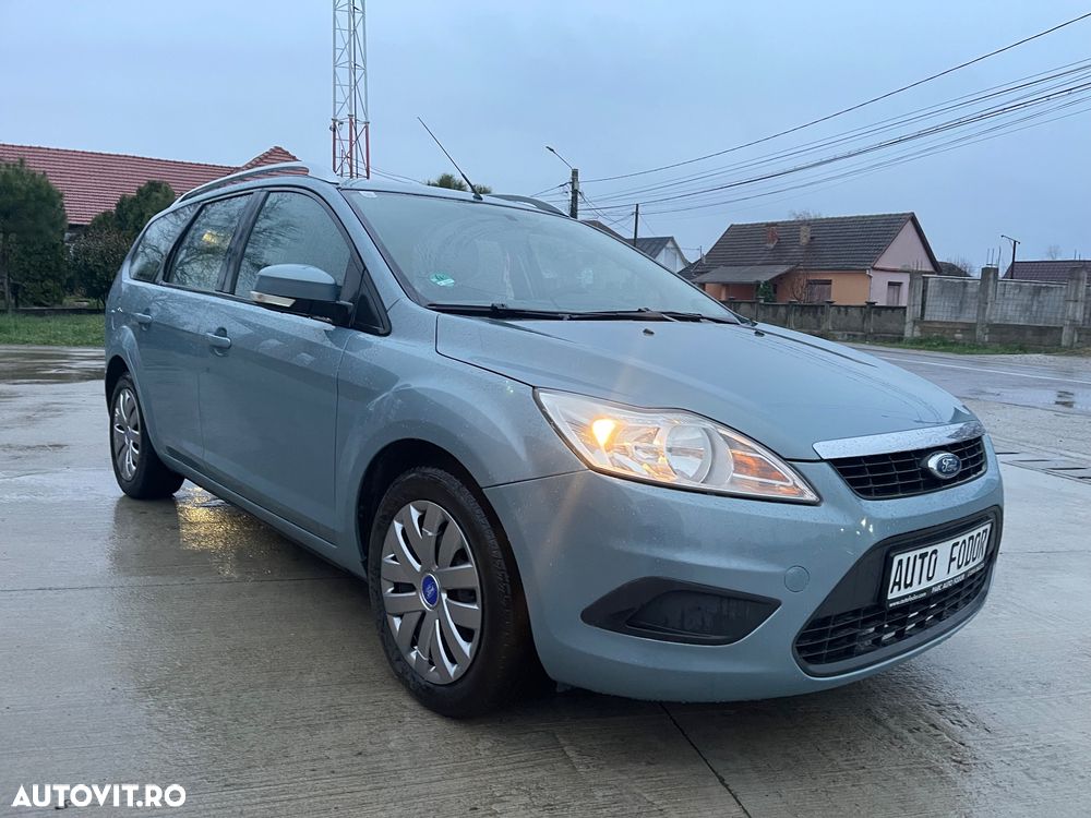 Ford Focus Turnier 1.6 TDCi DPF SYNC Edition - 14