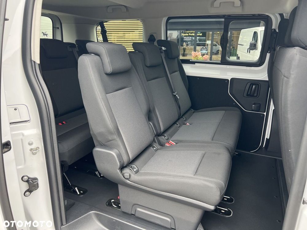 Toyota Proace Verso 2.0 D4-D Medium Combi - 26