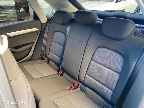 Audi Q3 2.0 TDI S tronic design - 10
