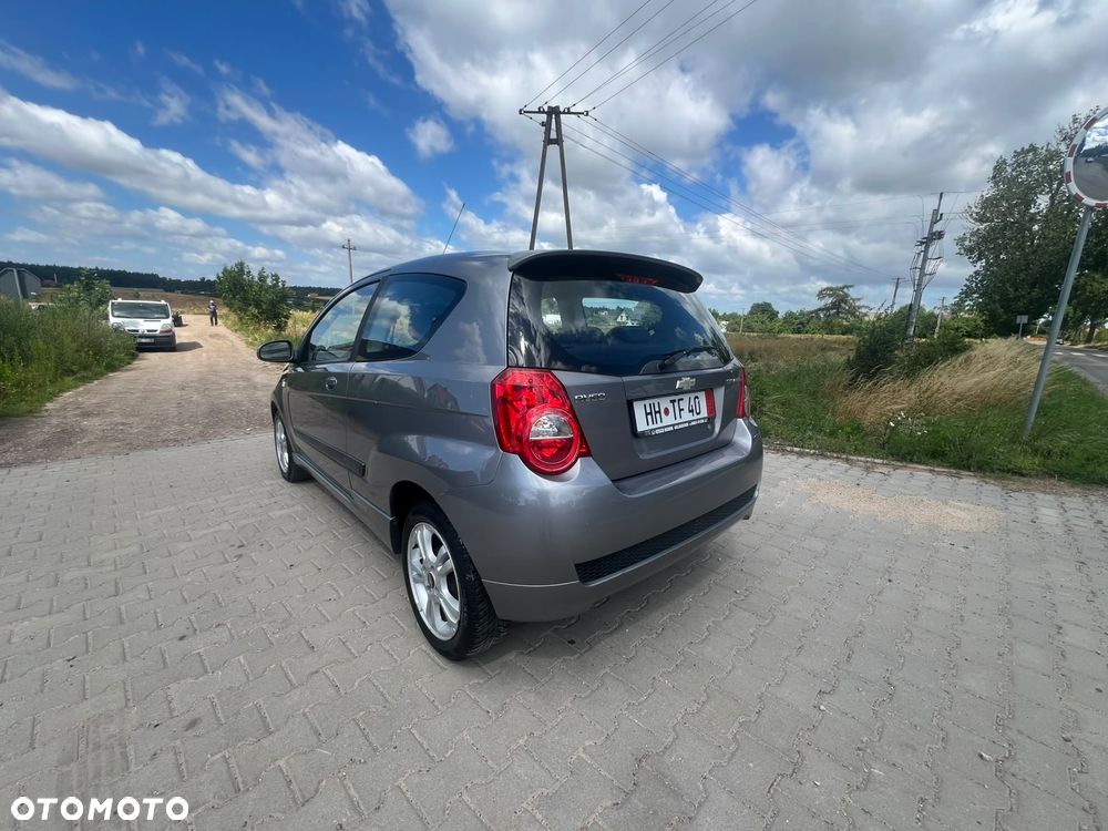 Chevrolet Aveo - 19