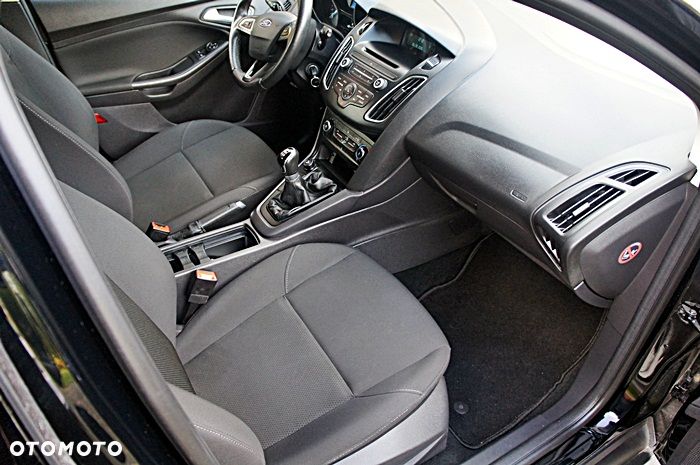 Ford Focus - 19
