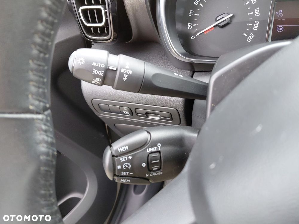 Citroën C3 Aircross 1.2 PureTech GPF Feel - 24