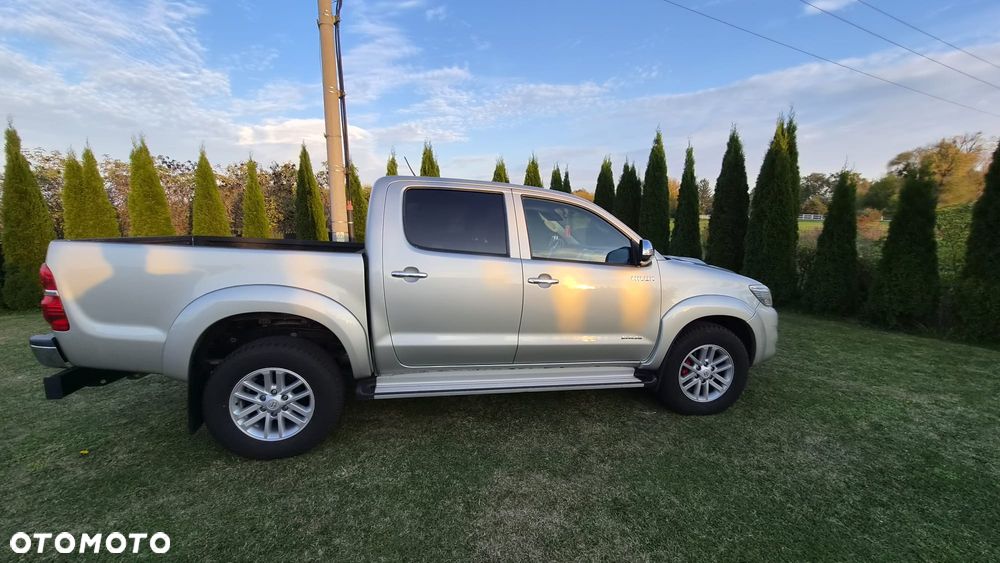 Toyota Hilux - 7
