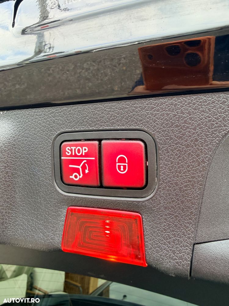 Mercedes-Benz CLA - 21