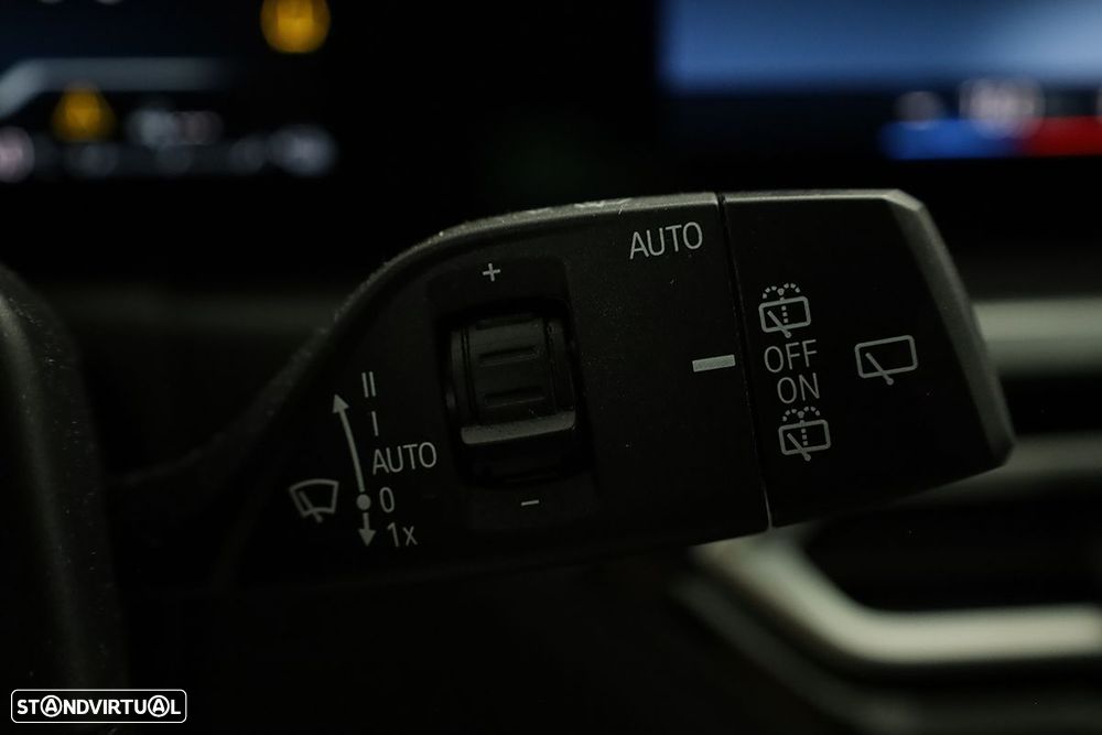 BMW 330 e Touring Pack M Auto - 18