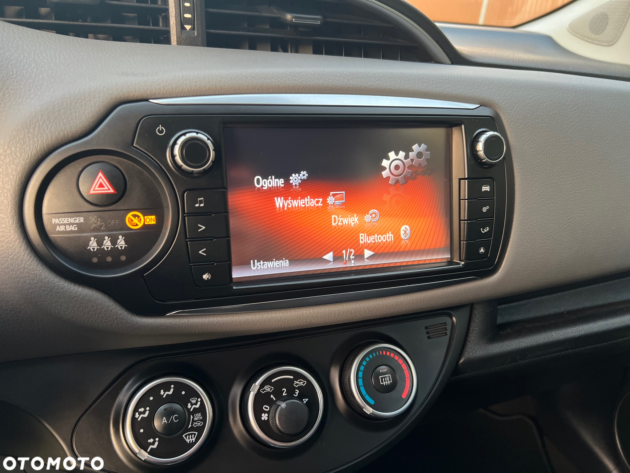 Toyota Yaris 1.0 VVT-i Life - 19