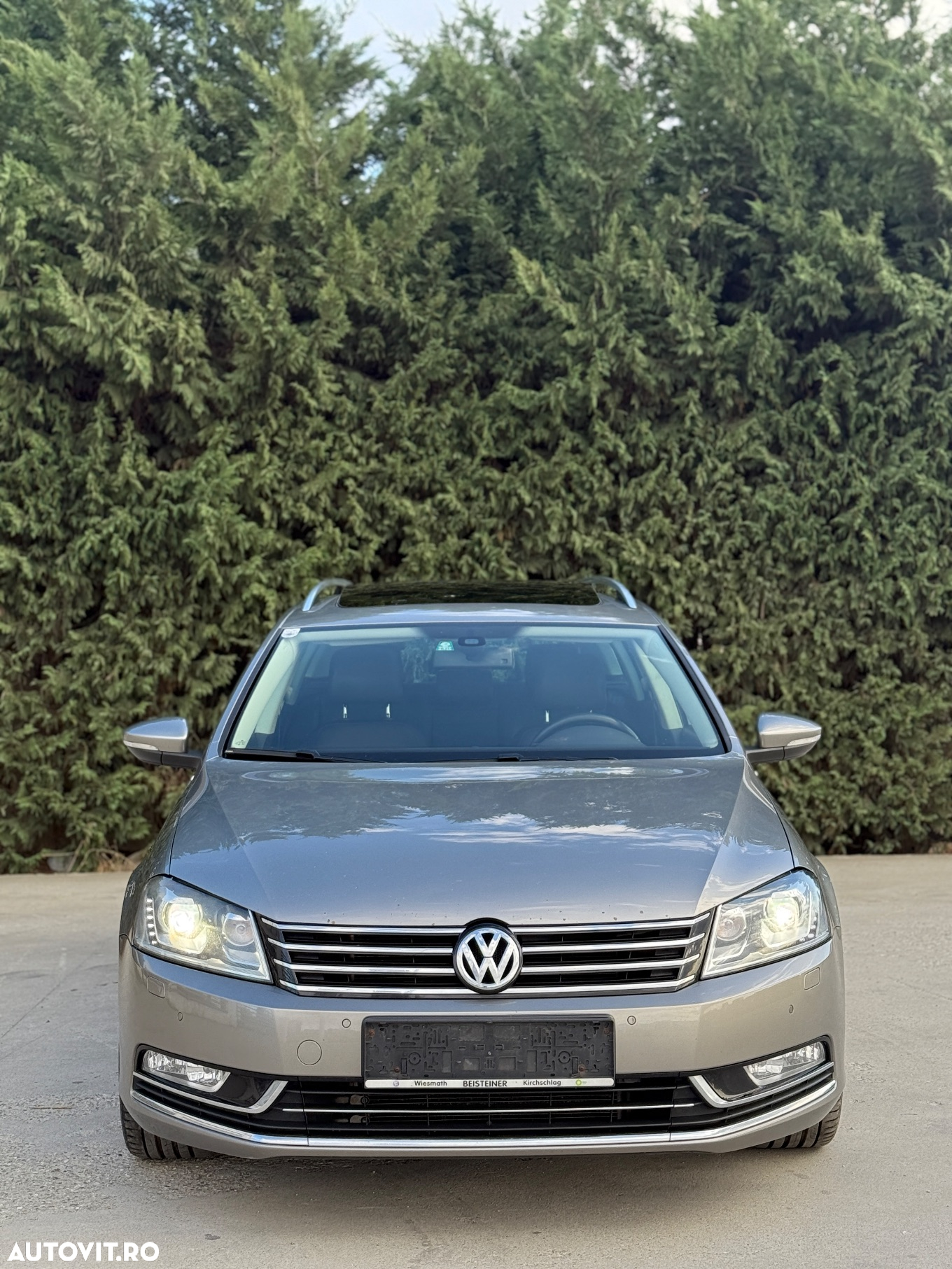 Volkswagen Passat Variant 2.0 TDI Blue TDI DSG Highline - 24