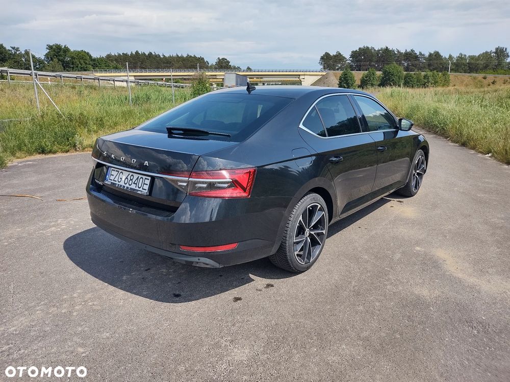 Skoda Superb 2.0 TDI Ambition DSG - 5