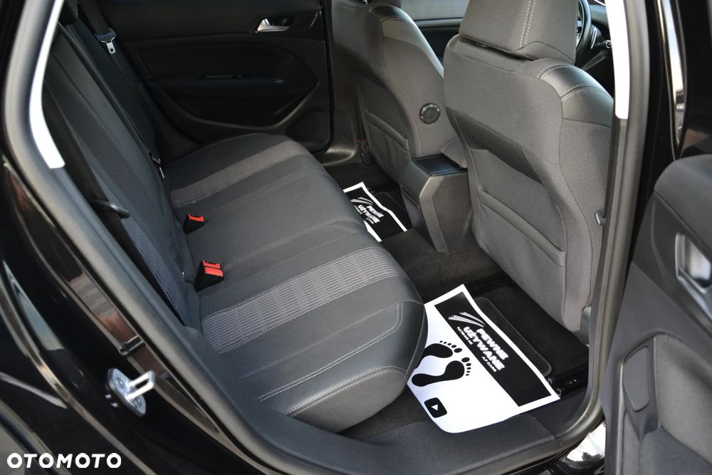 Peugeot 308 BlueHDi 130 EAT8 Stop & Start Allure - 34
