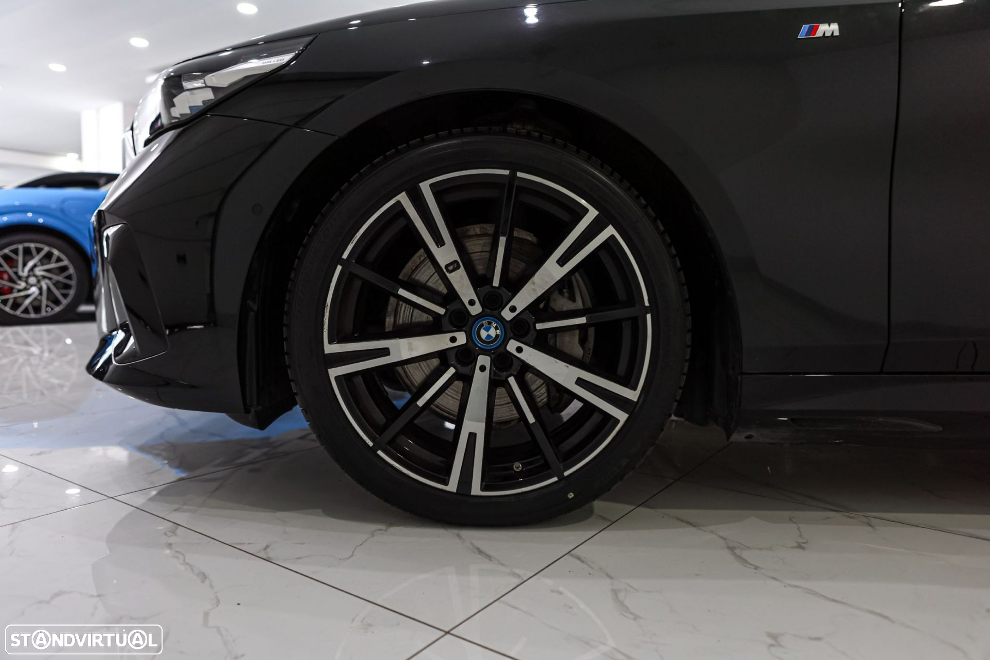 BMW i5 eDrive40 Edição Desportiva M - 6