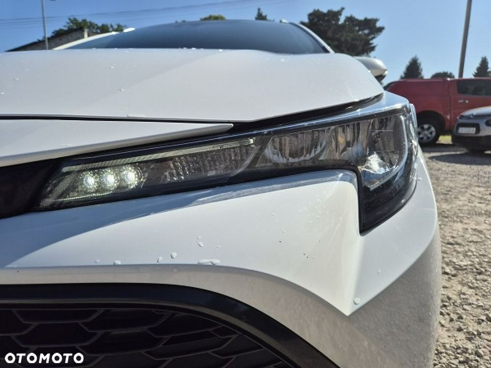 Toyota Corolla - 8