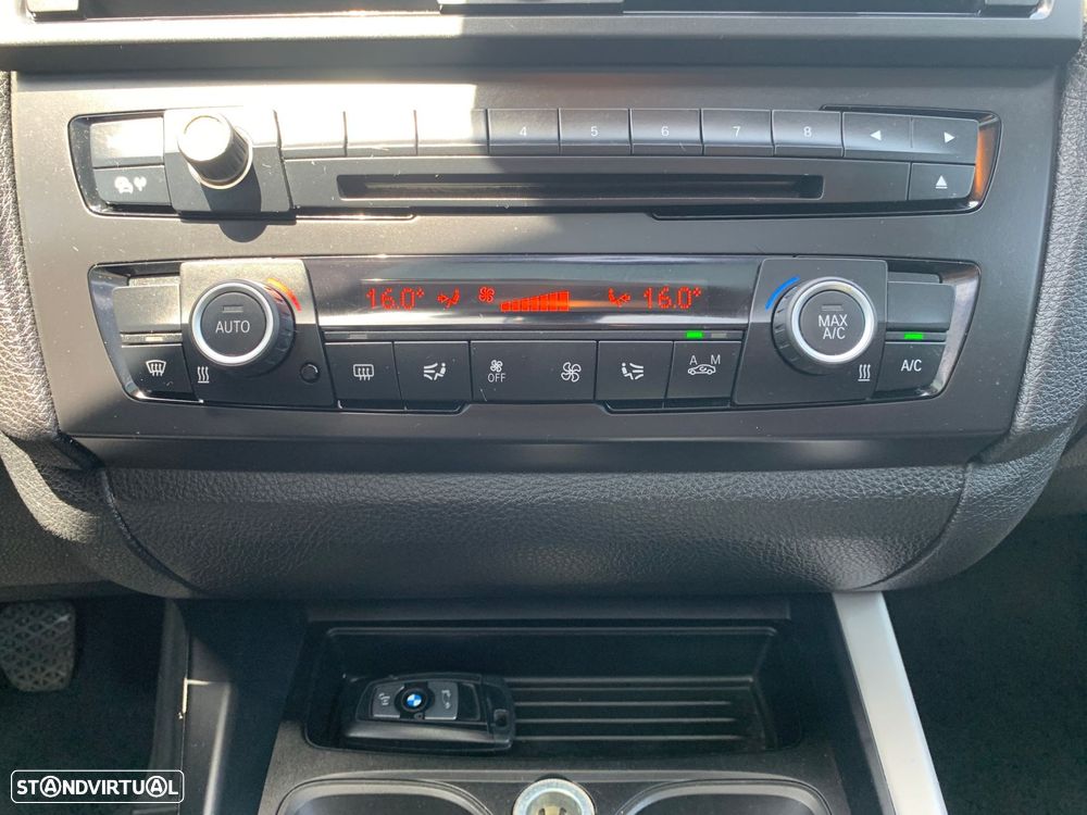 BMW 120 d Line Sport - 26