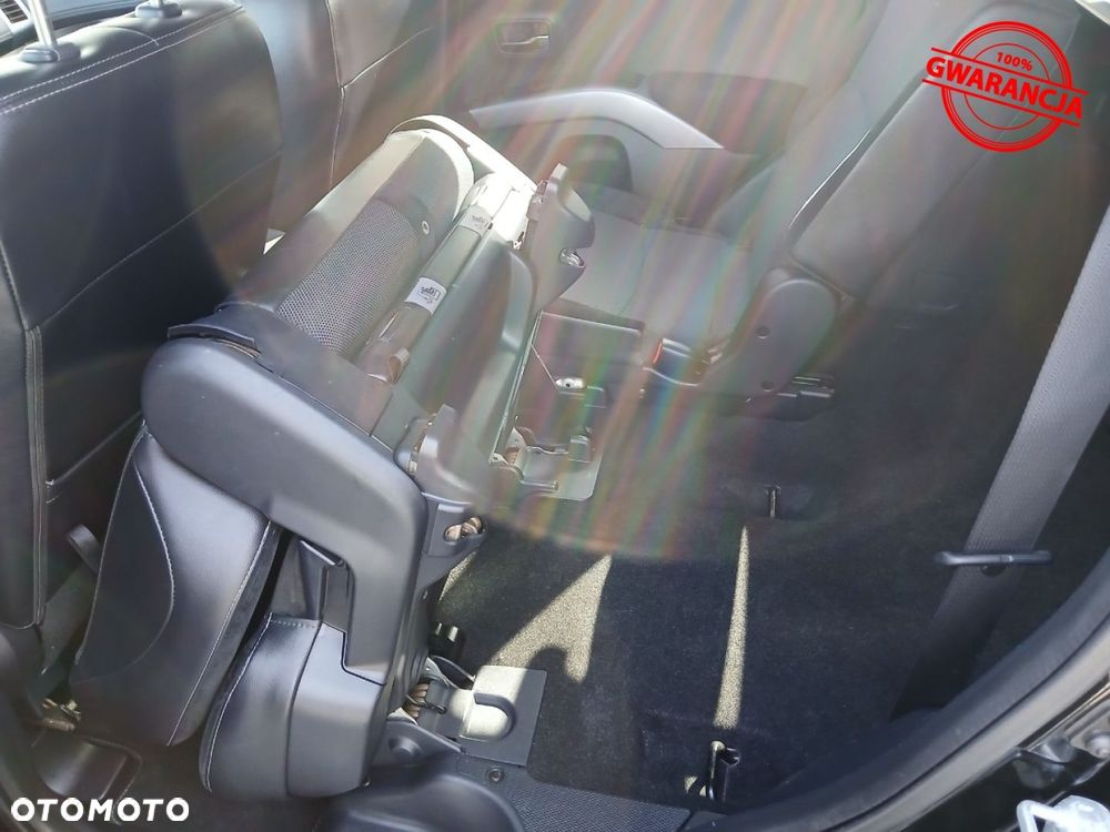 Mitsubishi Outlander 2.0 2WD CVT Invite - 36