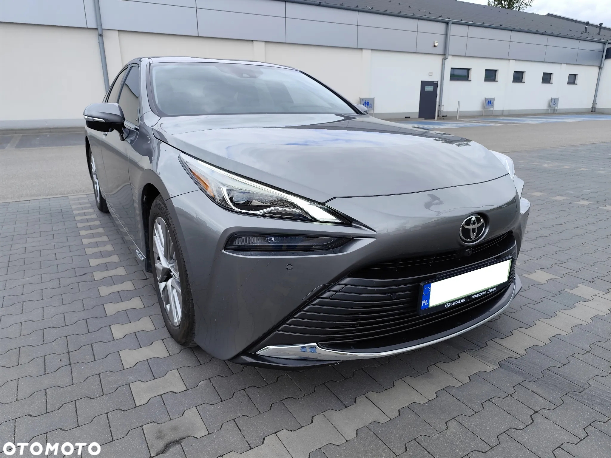 Toyota Mirai Prestige - 10