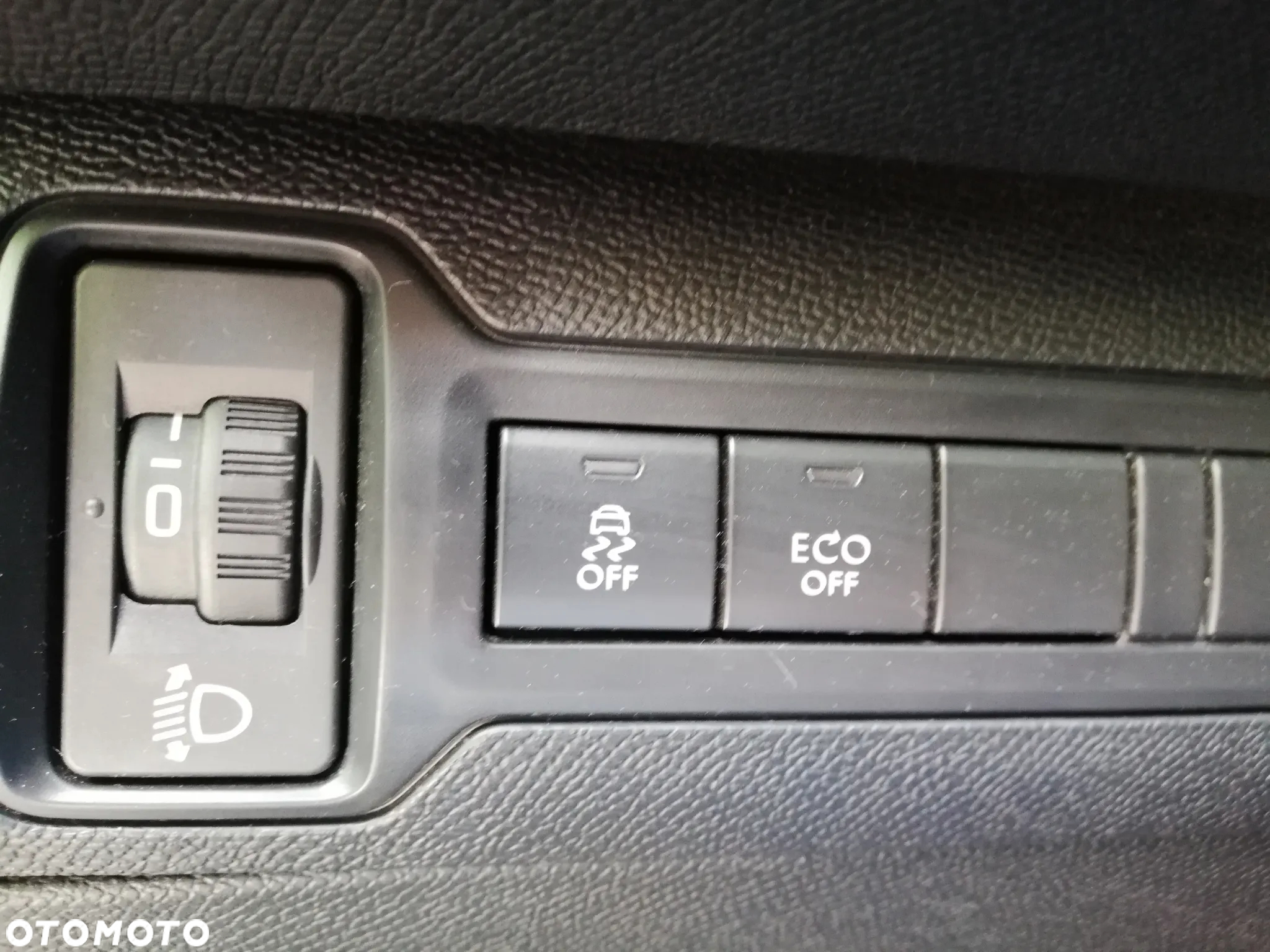 Peugeot 308 SW BlueHDi 100 Stop & Start Access - 18