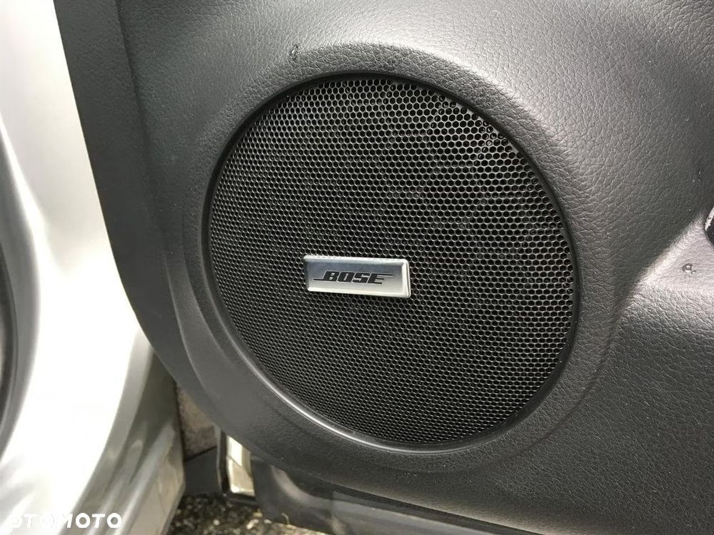 Nissan Qashqai 1.6 dCi Xtronic TEKNA+ - 27