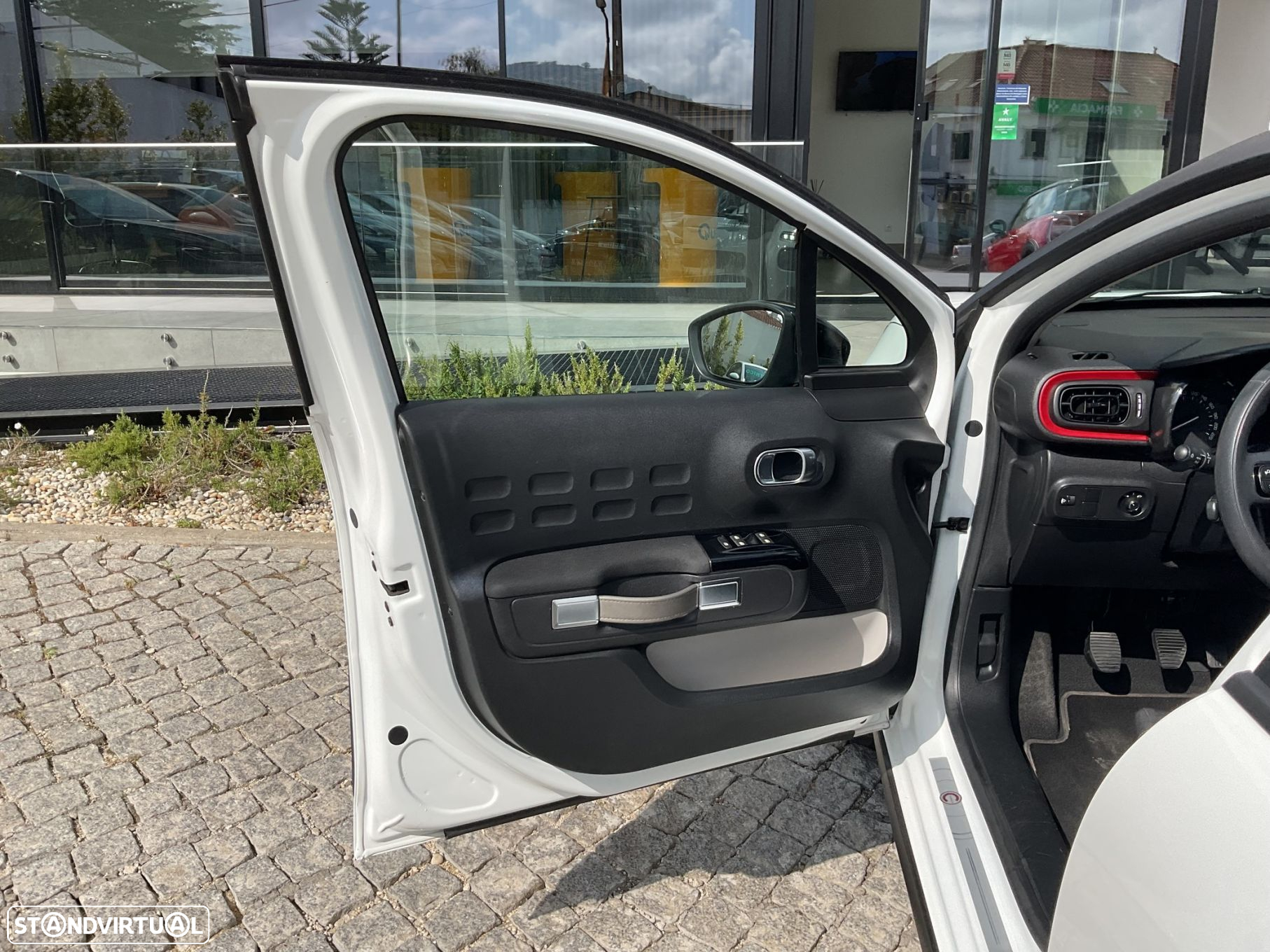 Citroën C3 1.5 BlueHDi C-Series - 21
