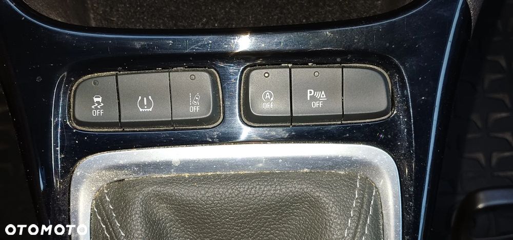 Opel Crossland X ver-1-2-t-elegance - 17