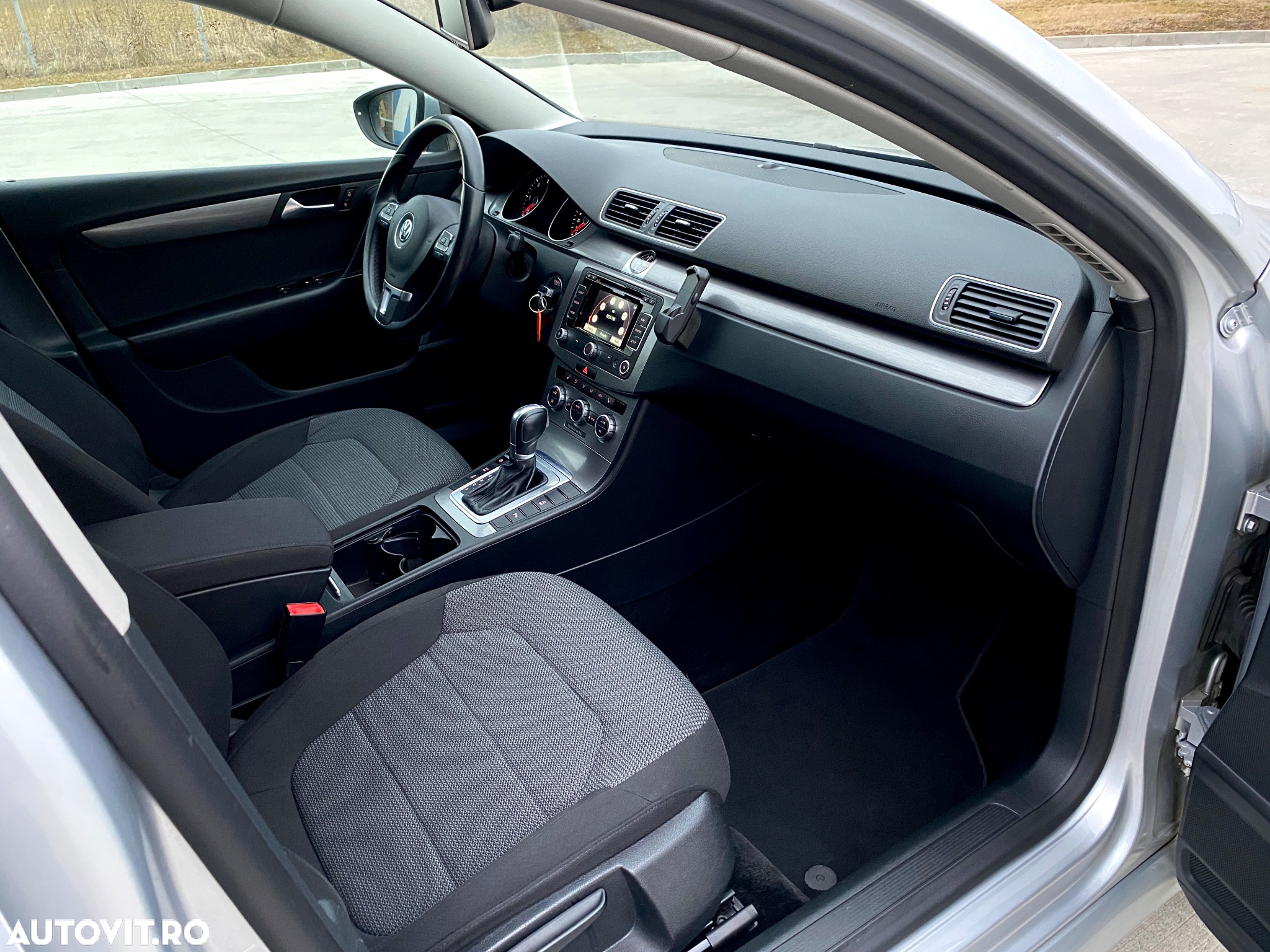 Volkswagen Passat Variant 2.0 Blue TDI DSG SCR Comfortline - 7