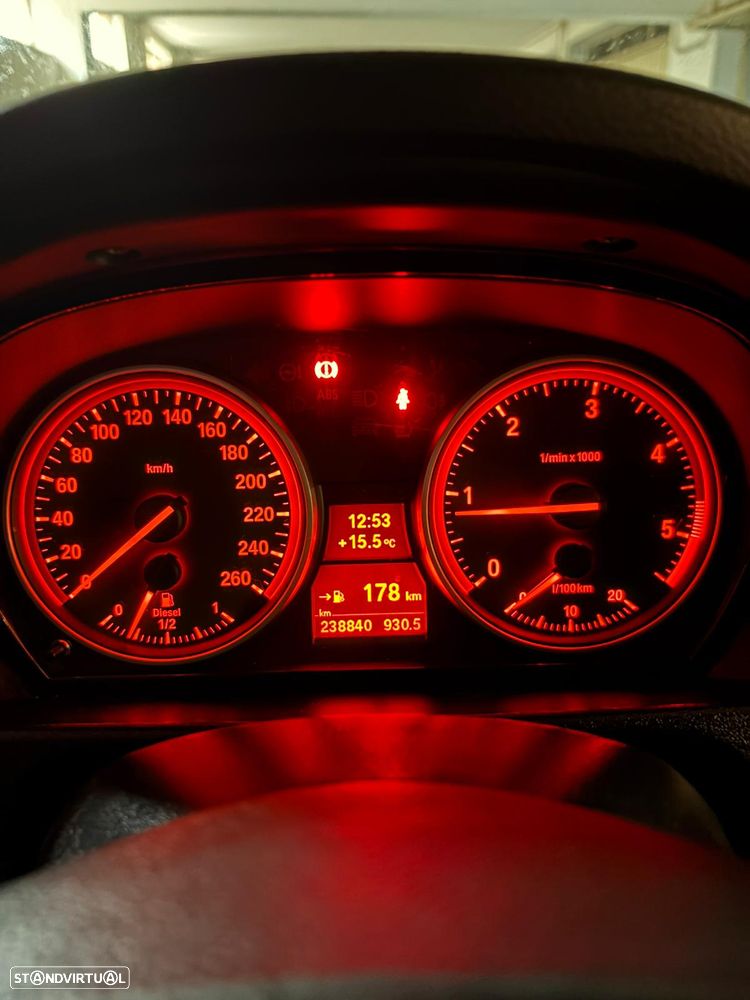 BMW X1 20 d sDrive - 10