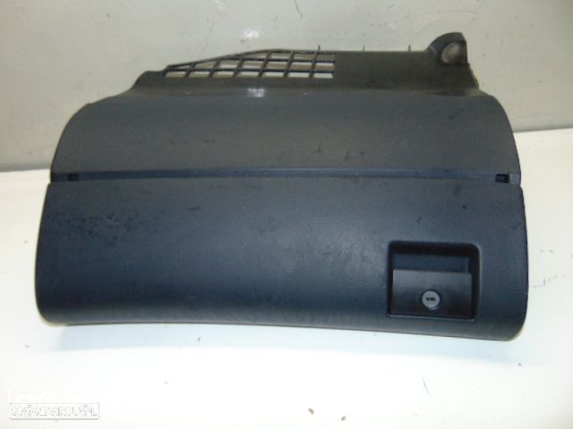 Audi A4 modelo de 1996 caixa mais tampa porta-luvas - 1