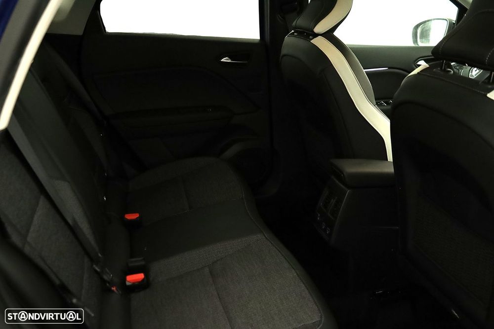 Renault Captur 1.0 TCe Techno Bi-Fuel - 24