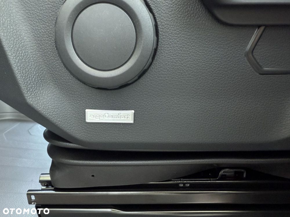 Volkswagen Crafter - 22