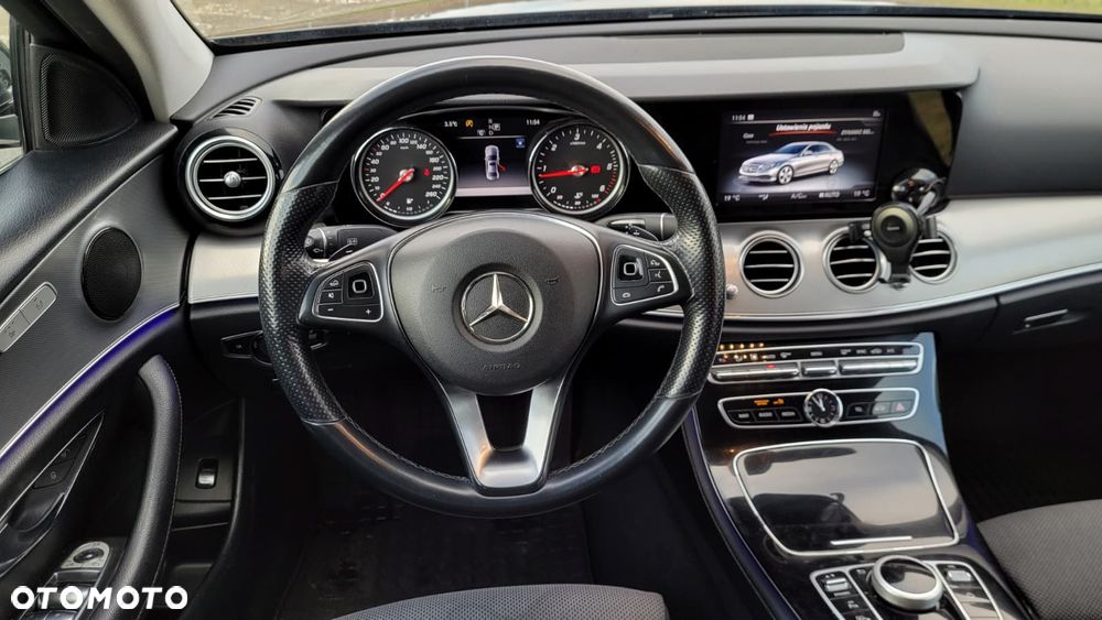 Mercedes-Benz Klasa E 200 d 9G-TRONIC Avantgarde - 16