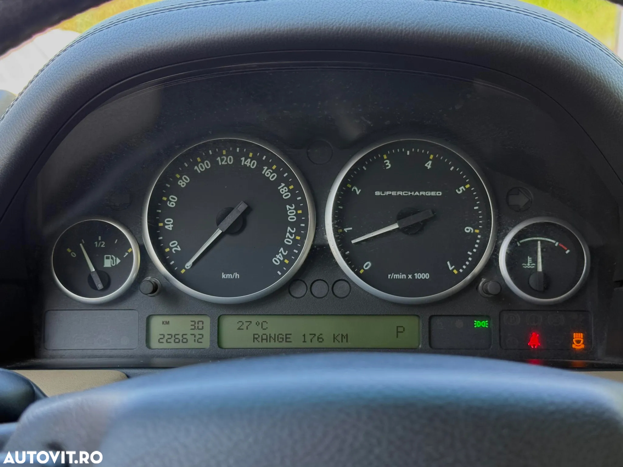 Land Rover Range Rover 4.2 V8 SuperCharged Aut - 9