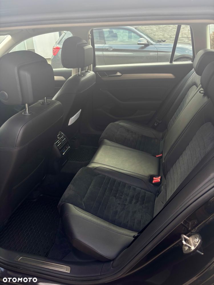 Volkswagen Passat 2.0 TDI SCR 4Mot DSG Highline - 10