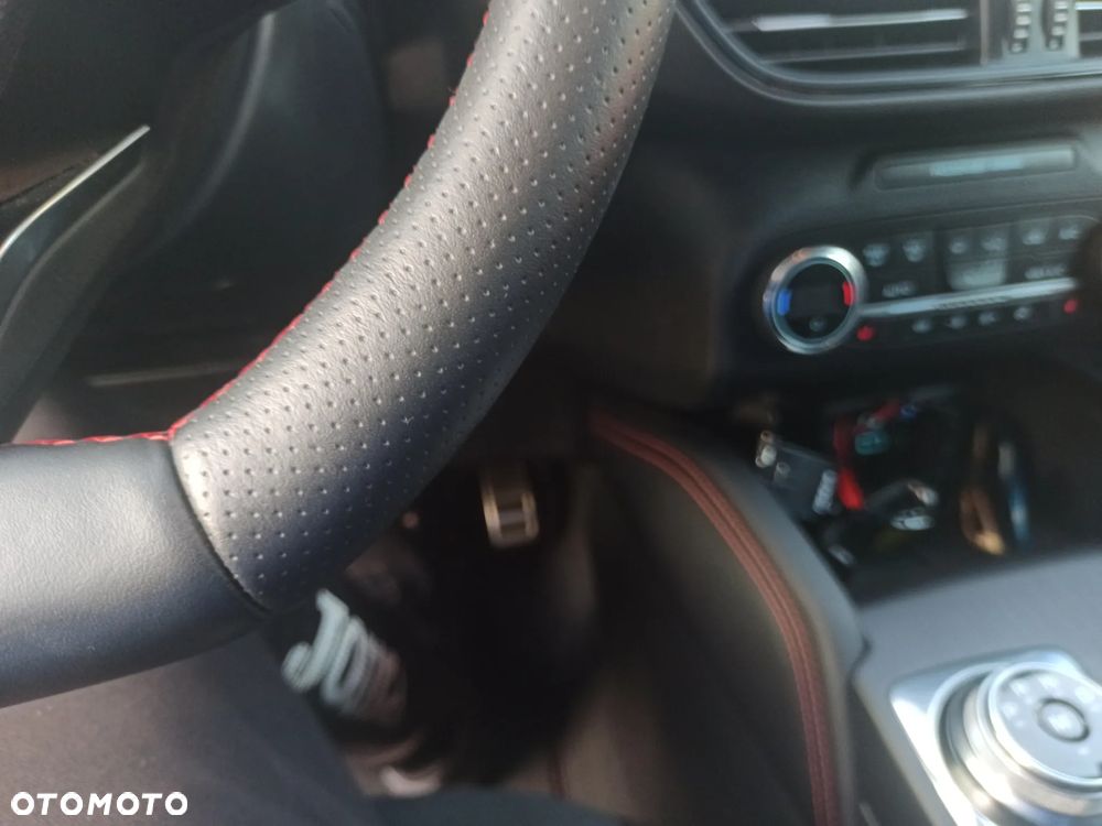 Ford Kuga 2.0 EcoBlue 4x4 ST-LINE X - 14