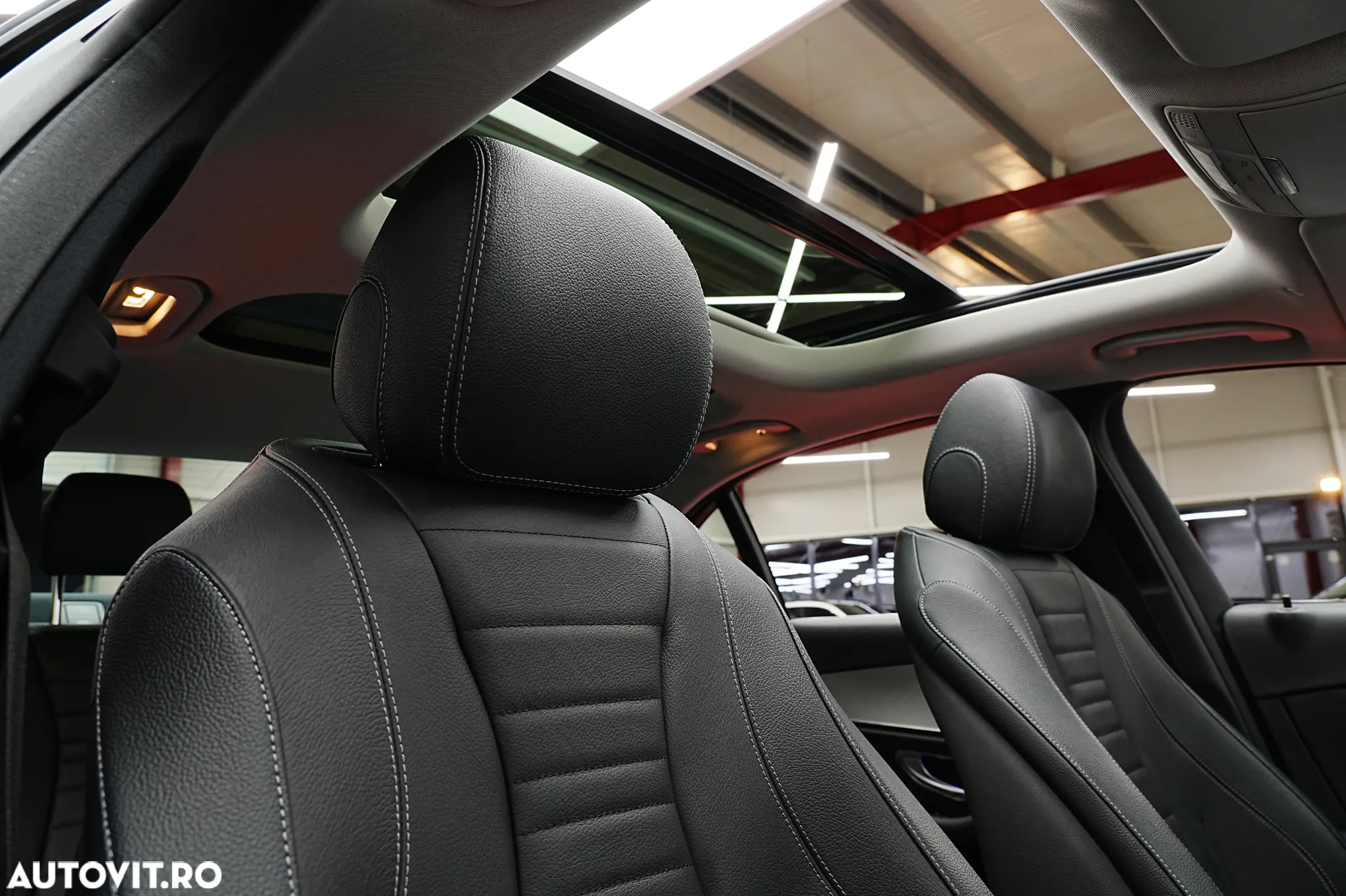 Mercedes-Benz E 300 de 9G-TRONIC Exclusive - 8
