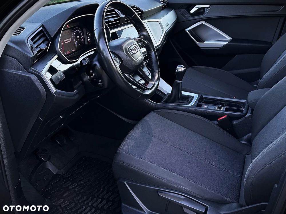 Audi Q3 35 TFSI - 15