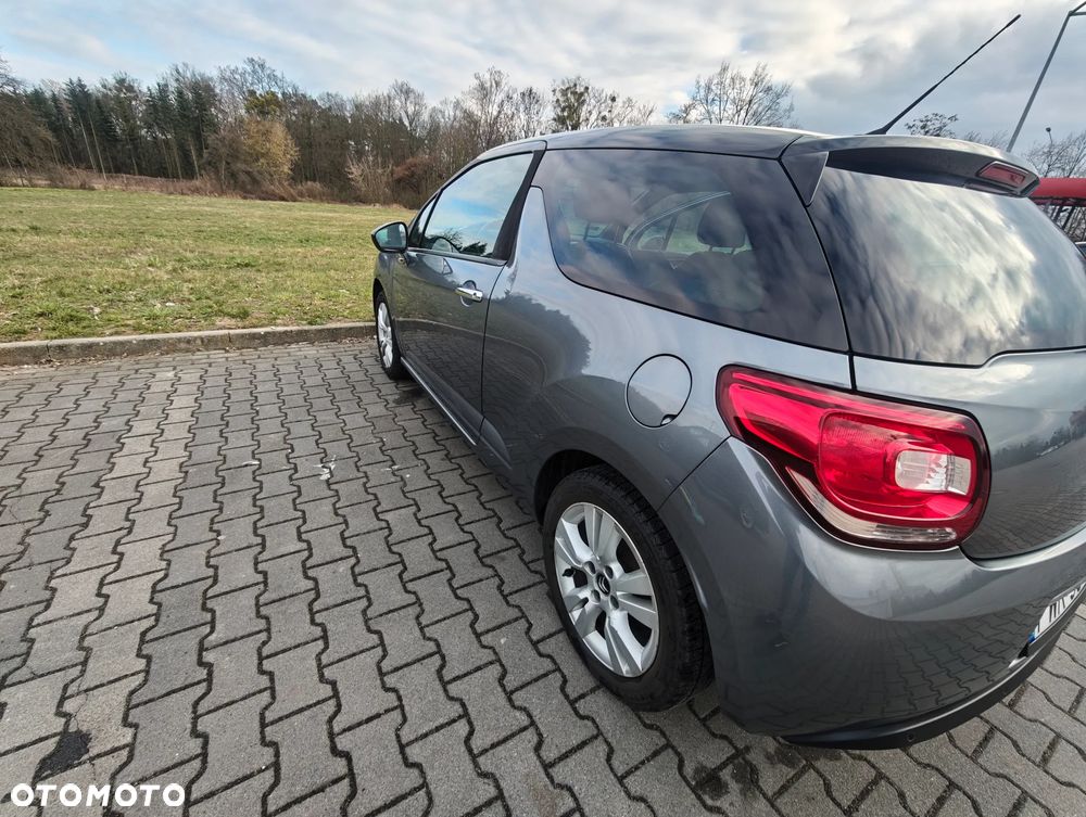 Citroën DS3 HDi 90 FAP SoChic - 20