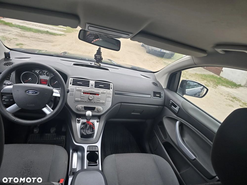 Ford Kuga 2.0 TDCi Trend - 11