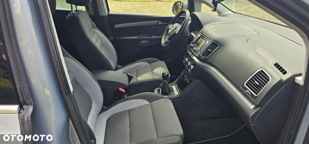 Volkswagen Sharan 2.0 TDI BlueMotion Technology Life - 11