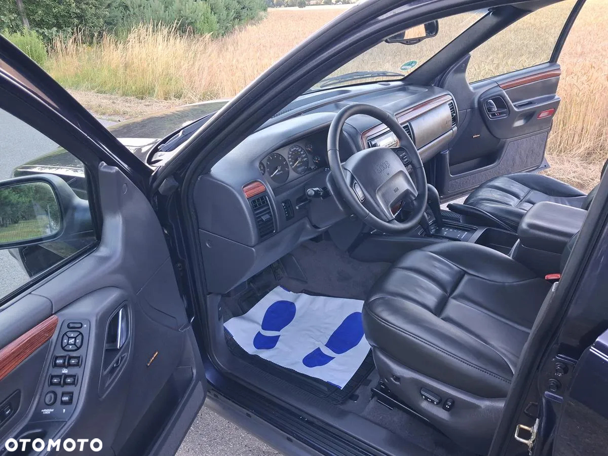 Jeep Grand Cherokee 4.7 Limited - 23