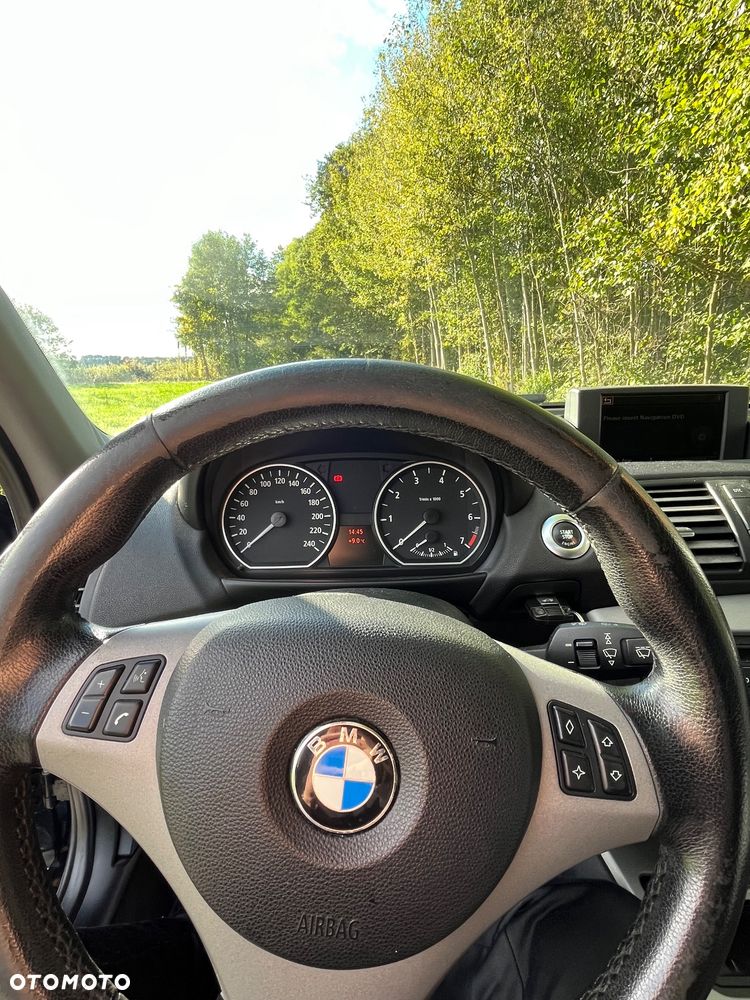BMW Seria 1 118i - 12