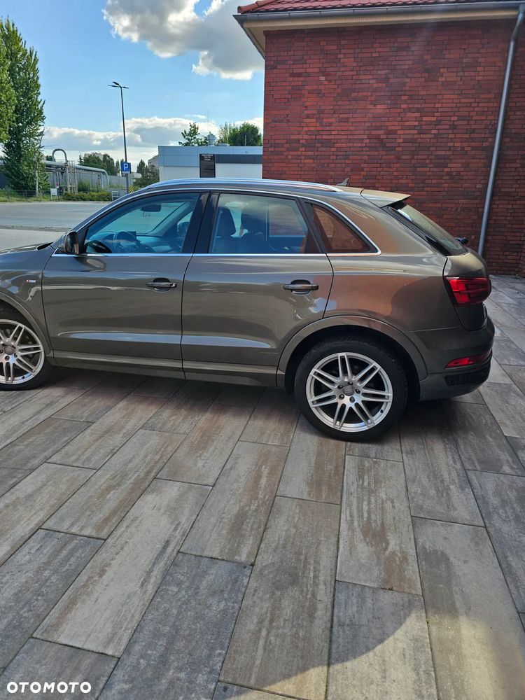Audi Q3 2.0 TDI Quattro Design S tronic - 8