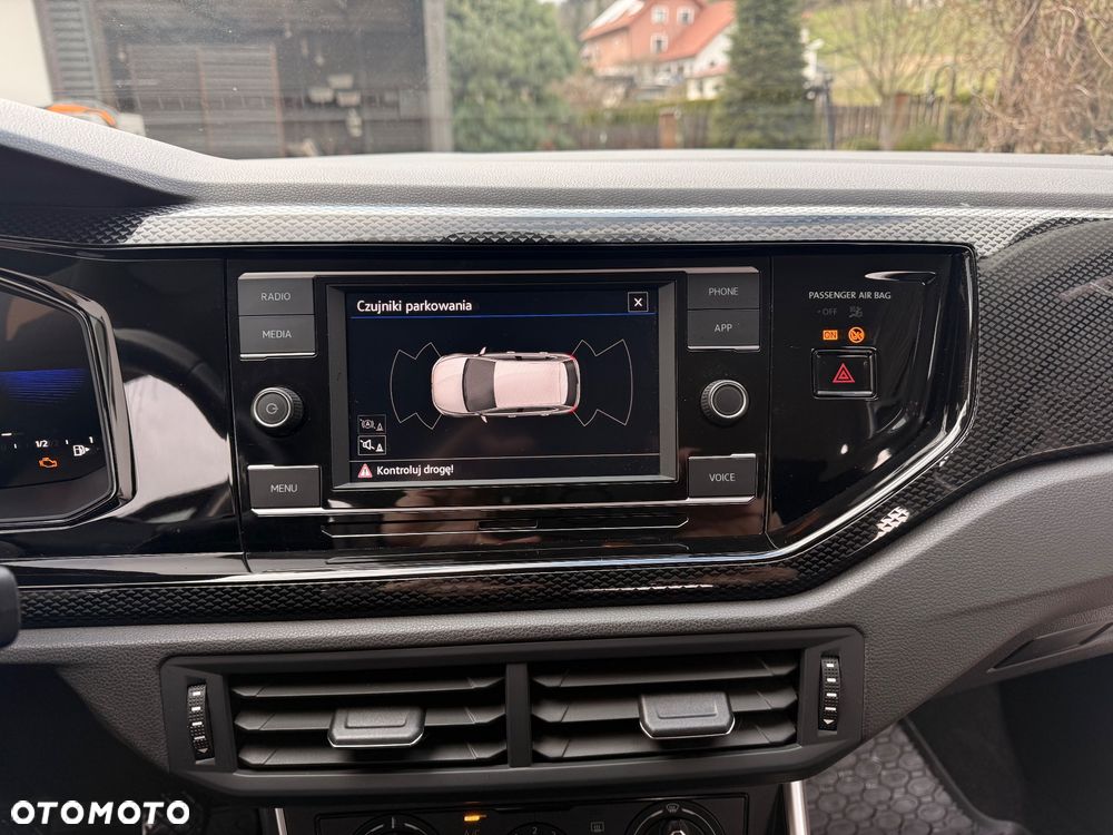 Volkswagen Polo 1.0 MPI Life - 18