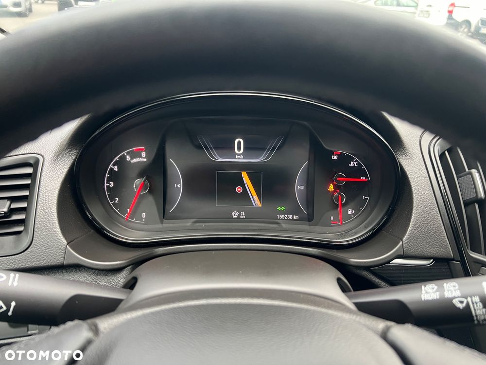 Opel Insignia - 27