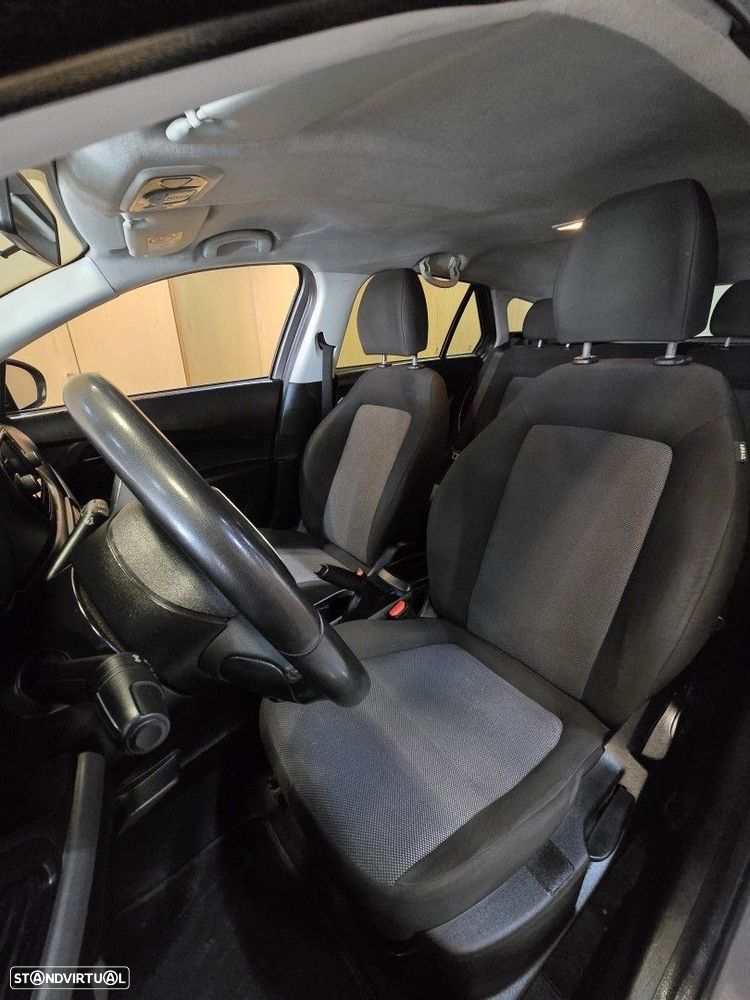 Fiat Tipo 1.3 M-Jet Easy - 19