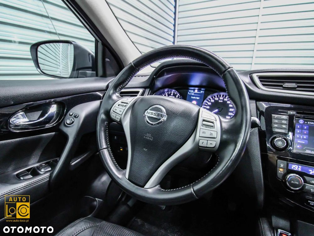 Nissan Qashqai 1.6 Tekna - 24