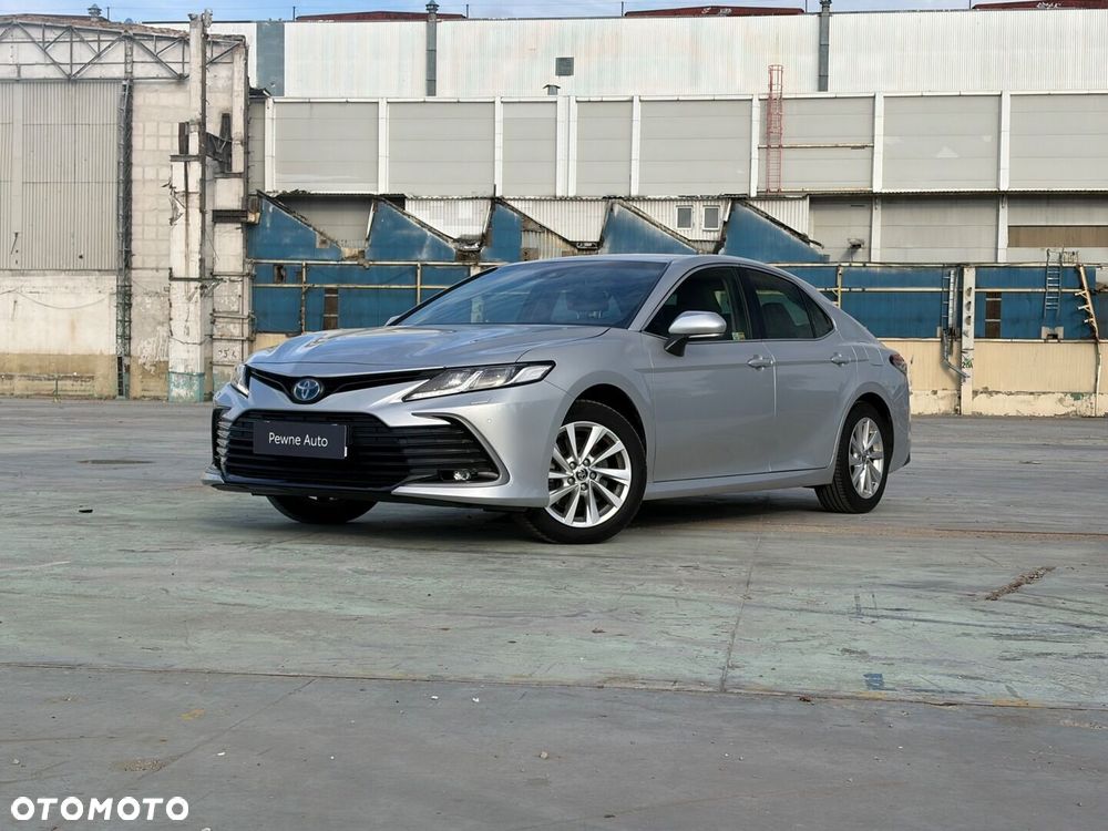 Toyota Camry 2.5 Hybrid Comfort CVT - 4