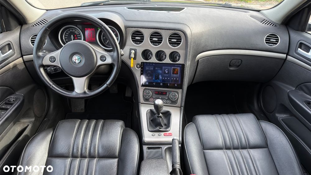 Alfa Romeo 159 2010 photo 4
